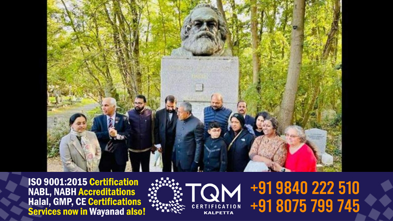 കാള്‍ മാർക്സിന്റെ ശവകുടീരം സന്ദർശിച്ച് മുഖ്യമന്ത്രിയും സംഘവും